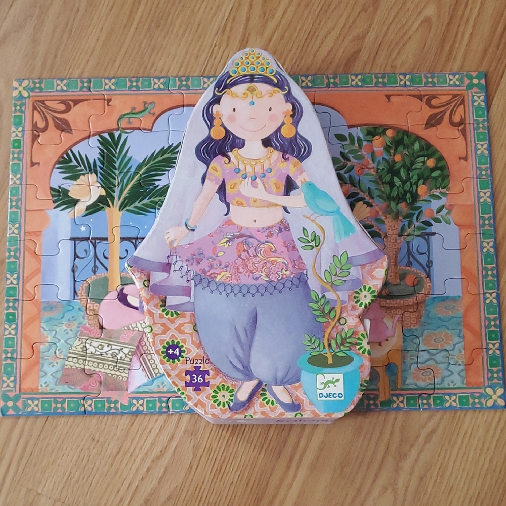 🌞  Djeco Puzzle